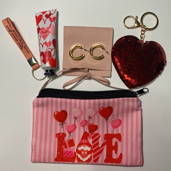 18K Gold Plated Brass Half Hoop Earrings & More Bundle - Picture 6 of 9